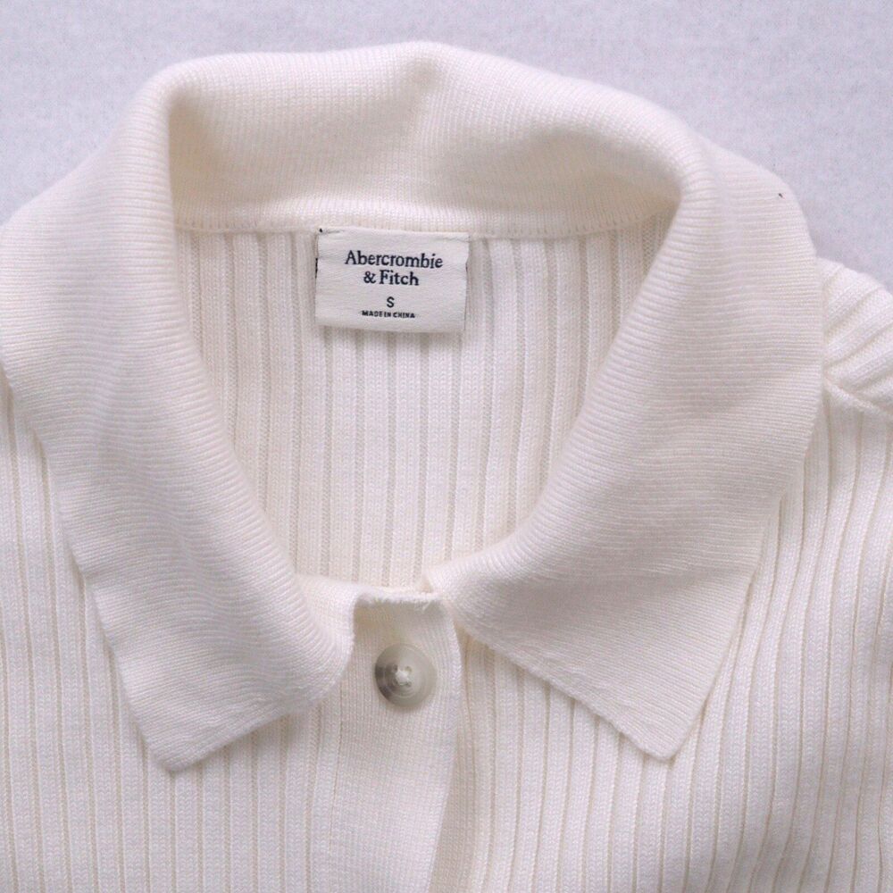 Abercrombie & Fitch Sweater Cardigan White Sz Small Collared Bella Swan Preppy - Picture 2 of 7